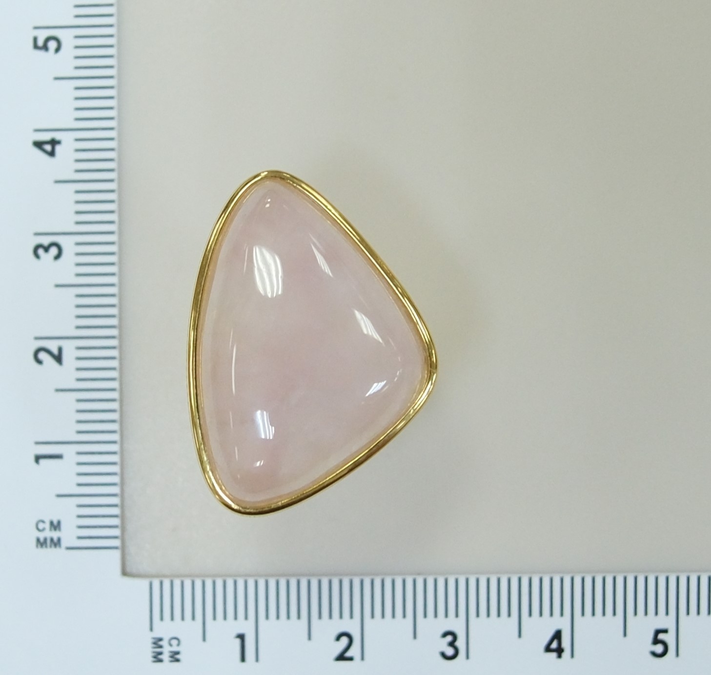 Серебряное кольцо с розовым кварцем